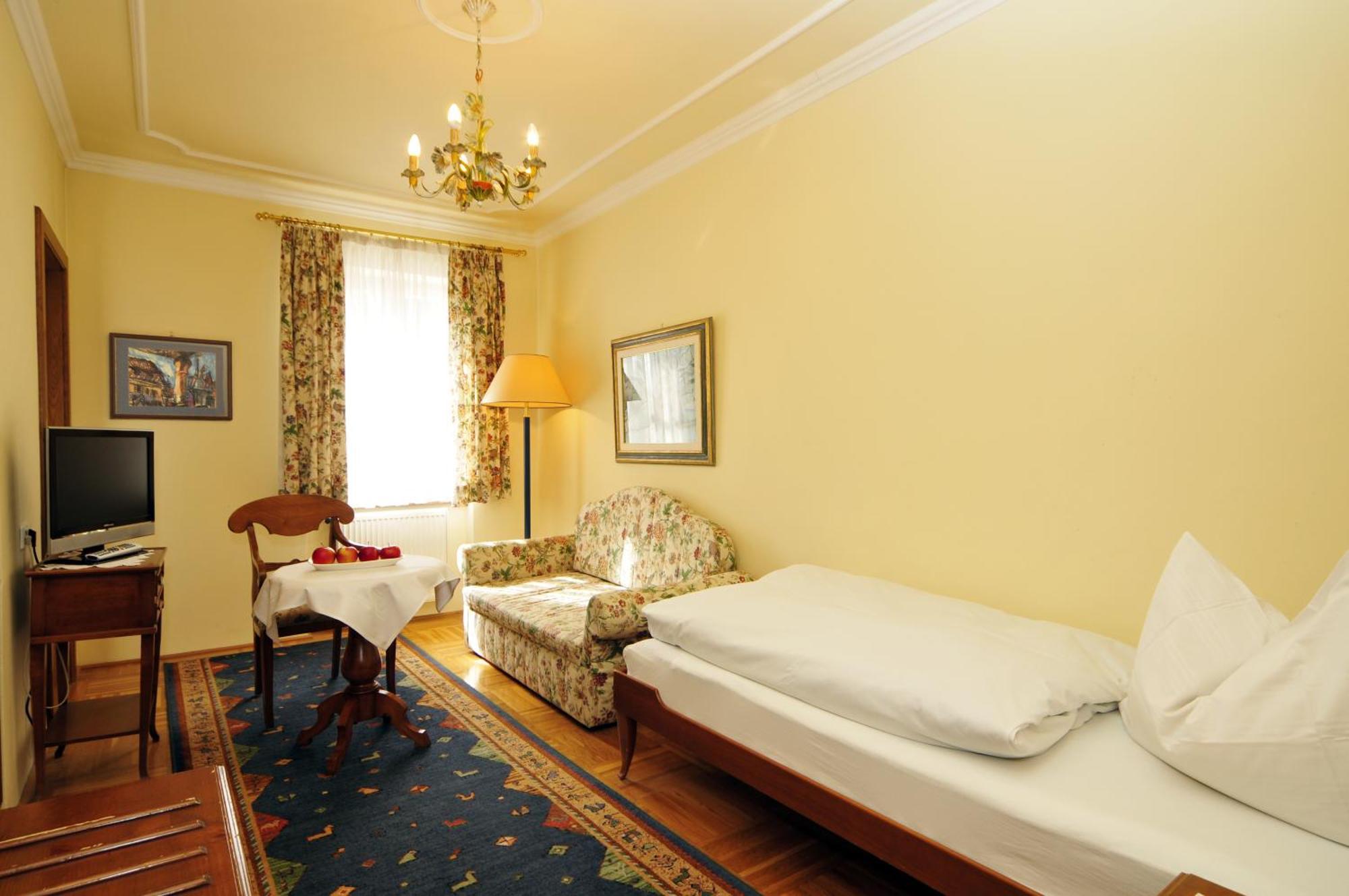 Hotel-Gasthof Maria Plain Bergheim Bilik gambar